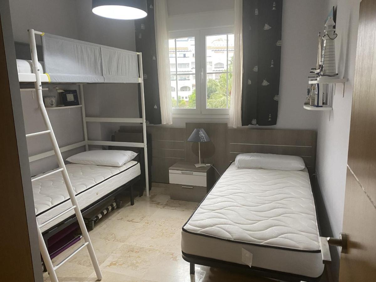 2091- Apt Close From All Amenities Manilva Esterno foto